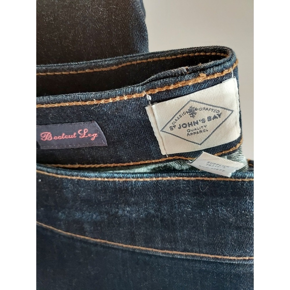St Johns Bay Womens Dark Wash Bootcut Leg Denim Jeans RN 93677